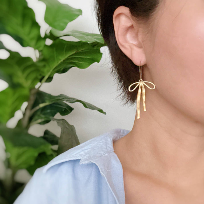 Stylist Bow Drop Earrings